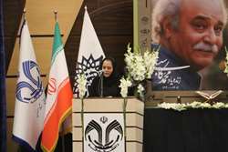 دختر زنده‌یاد محمد کاسبی: پدرم عاشق امیرالمؤمنین(ع)، مردم و انقلاب بود